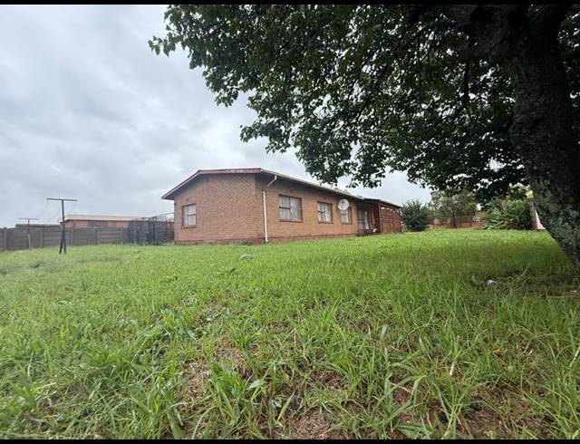4 BEDROOM HOUSE FOR SALE IN VANDERBIJLPARK CE 3